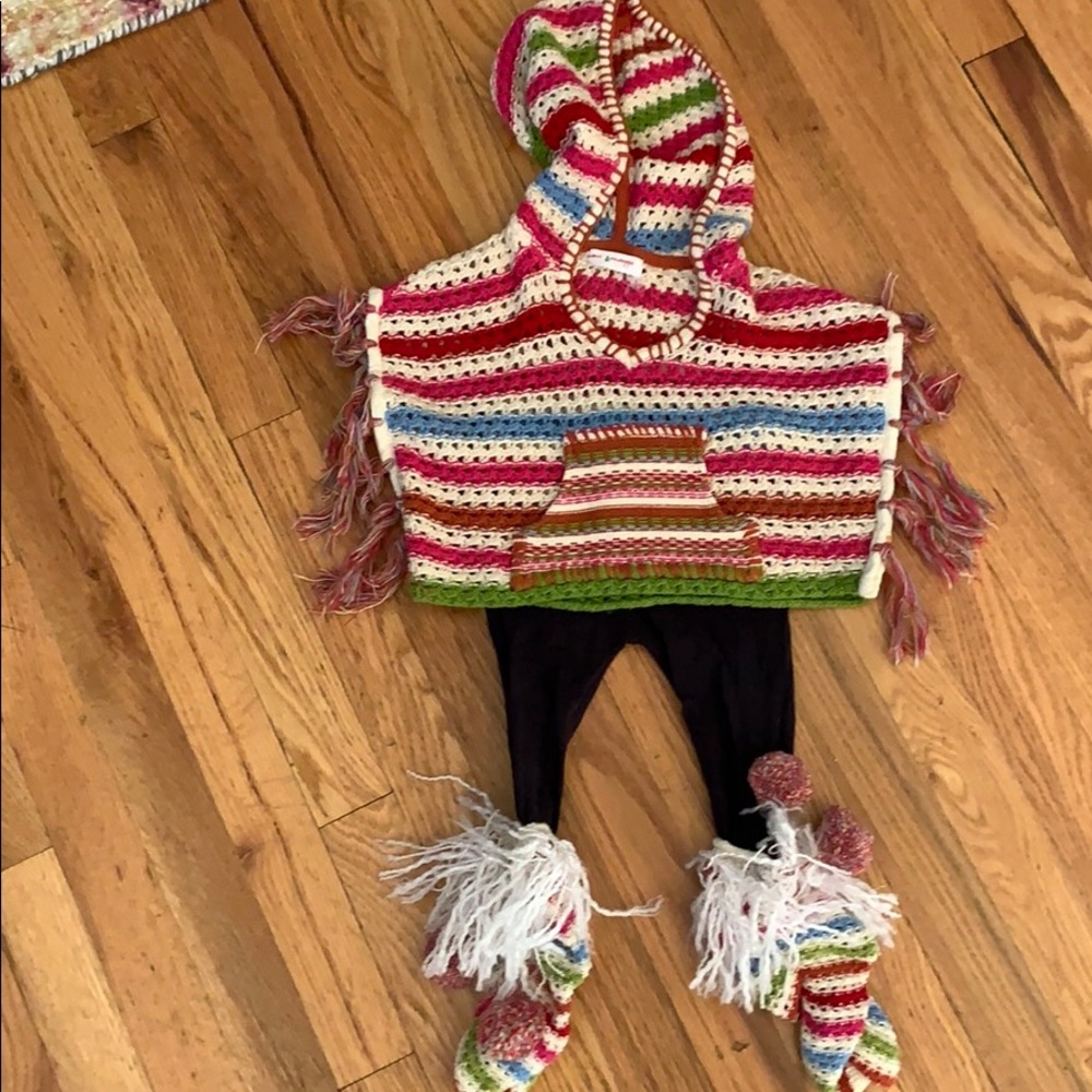 Amazing two piece outfit for the inner hippie
